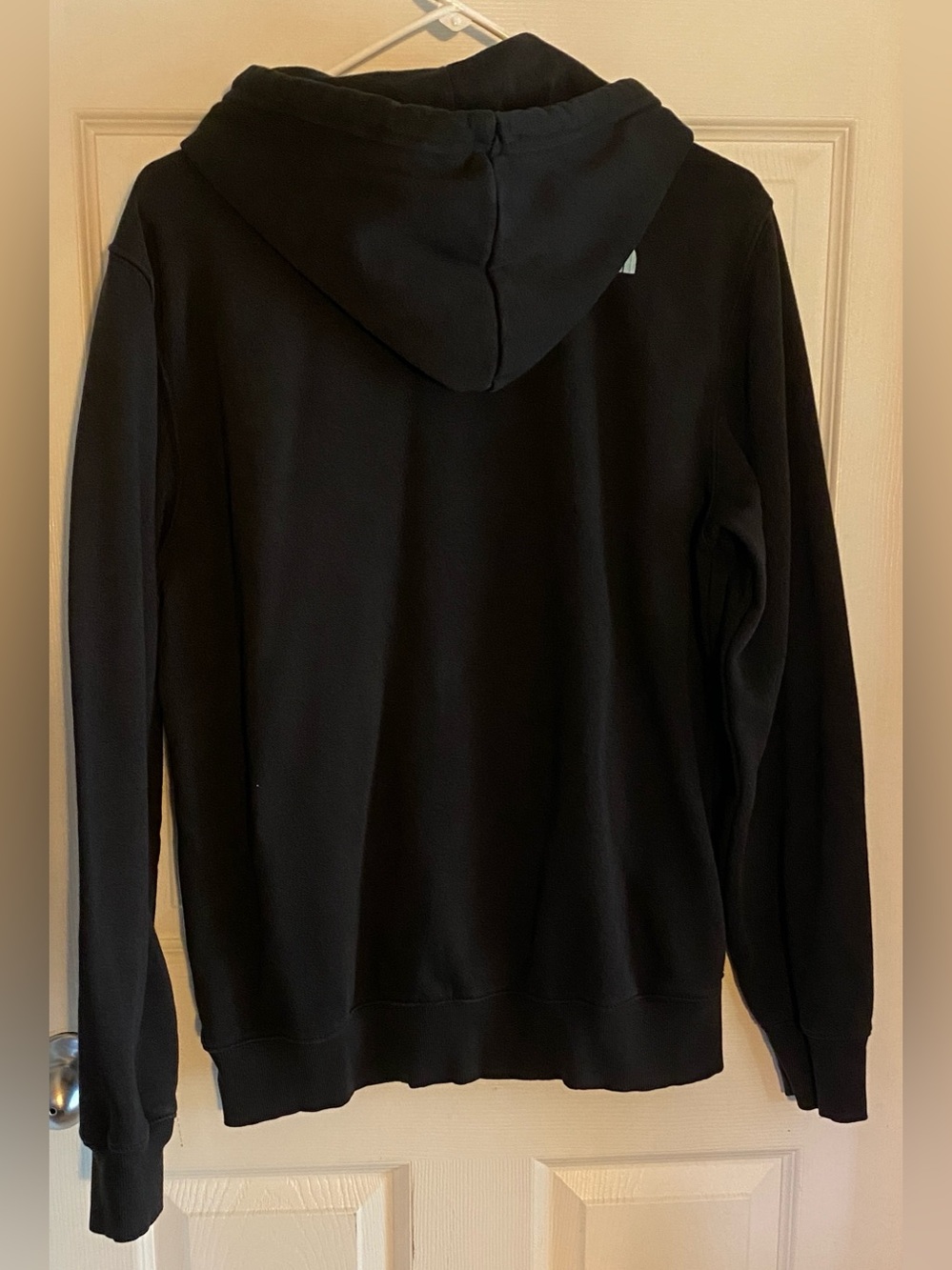 The North Face Hoodie Size Medium - Picture 4 of 5